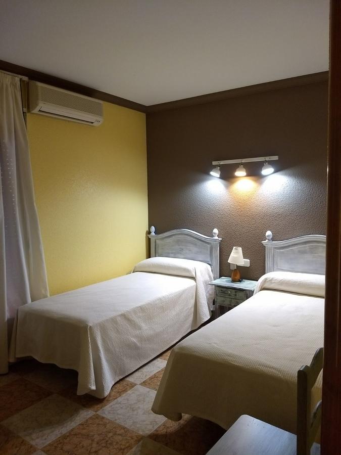 Hostal Venta Del Peral Cullar de Baza Eksteriør billede