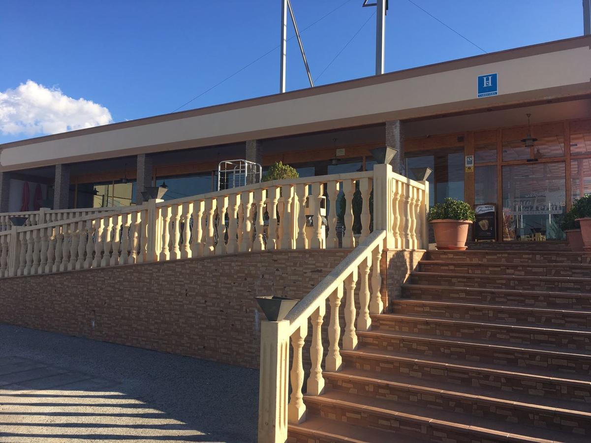 Hostal Venta Del Peral Cullar de Baza Eksteriør billede